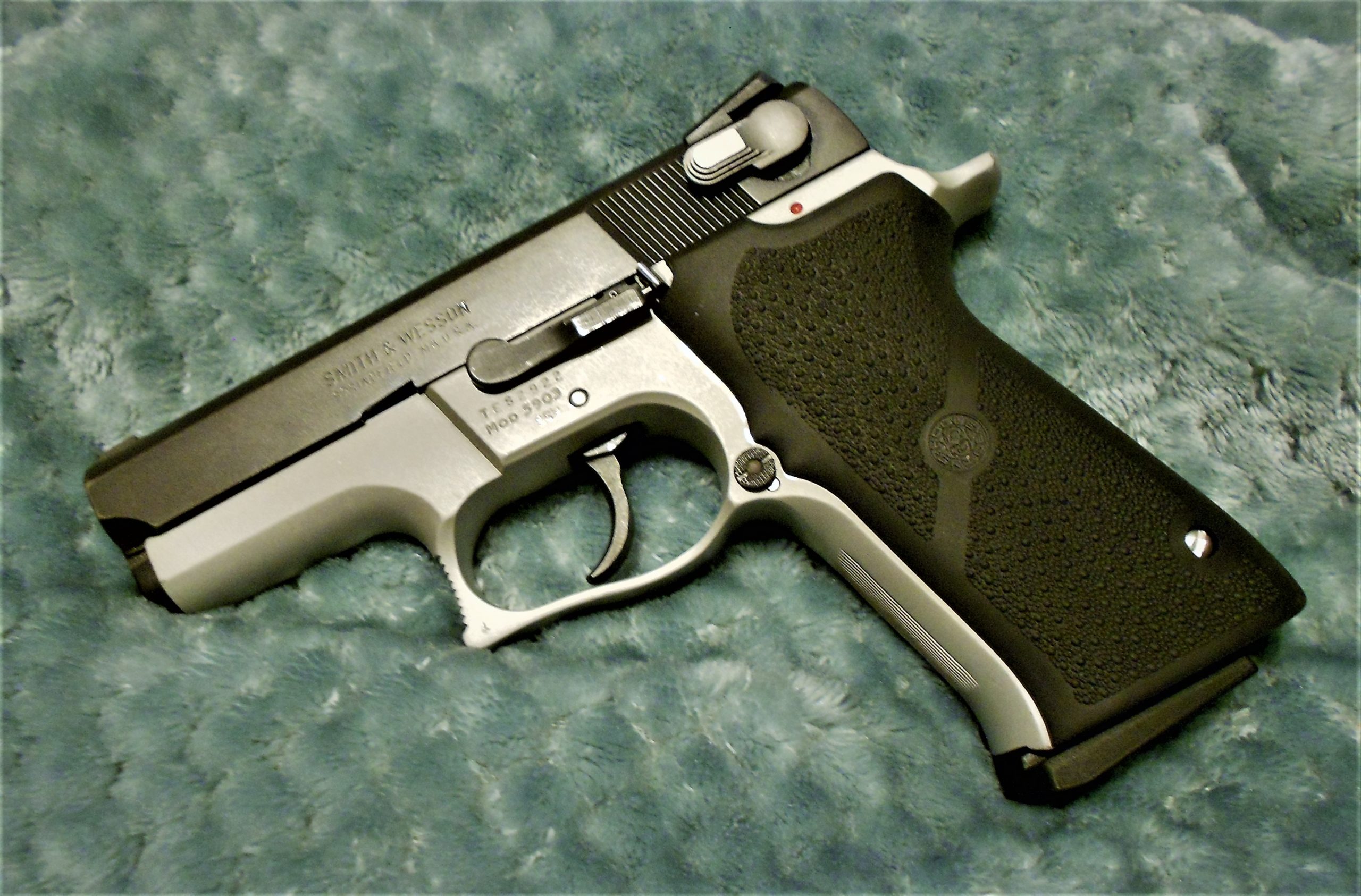 Obscure Object of Desire - The Smith & Wesson Model 5903 SSV 9mm Pistol ...